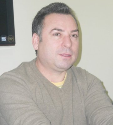 Matei de la Năvodari sare în apărarea lui Năstase